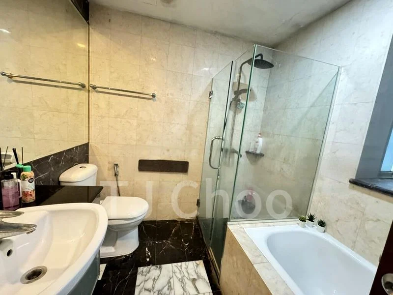 3 Bed Condo for Rent in  Rosewood - Image 5