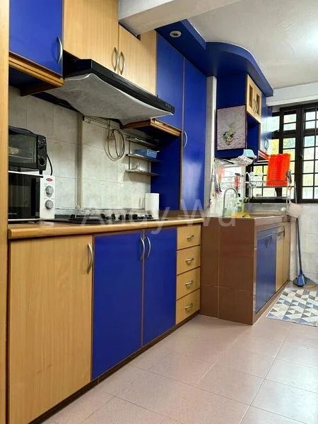 3 Room (3I) HDB for Sale in  9 Lorong 7 Toa Payoh - Image 6