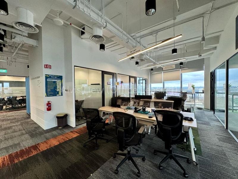 Office for Rent: Woods Square - Image 2