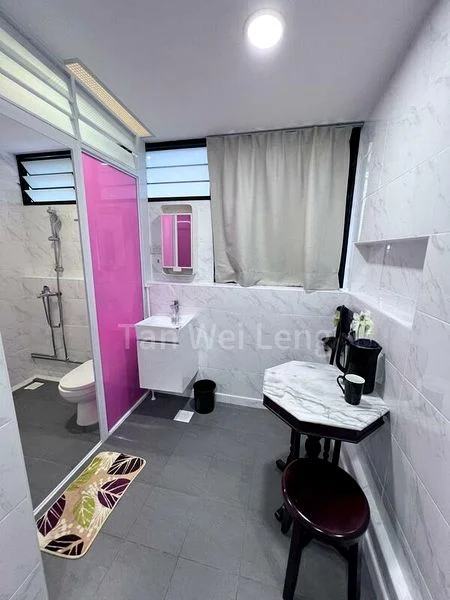 Master Room (Landed) for Rent in  Changi Court - Image 7