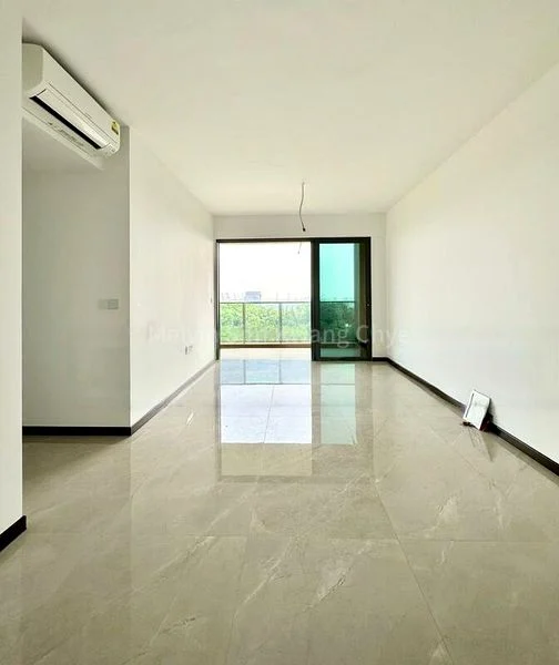 3 Bed Condo for Rent in Normanton Park - Image 12