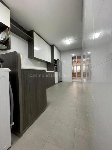 3 Room (3A) HDB for Rent in  537 Bukit Batok Street 52 - Image 6