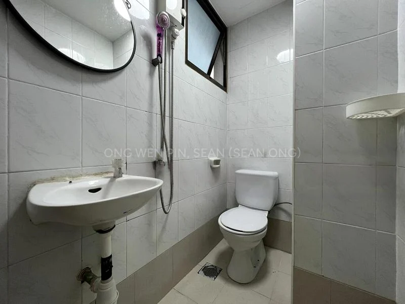 Common Room (Condo) for Rent in  Parc Oasis - Image 5