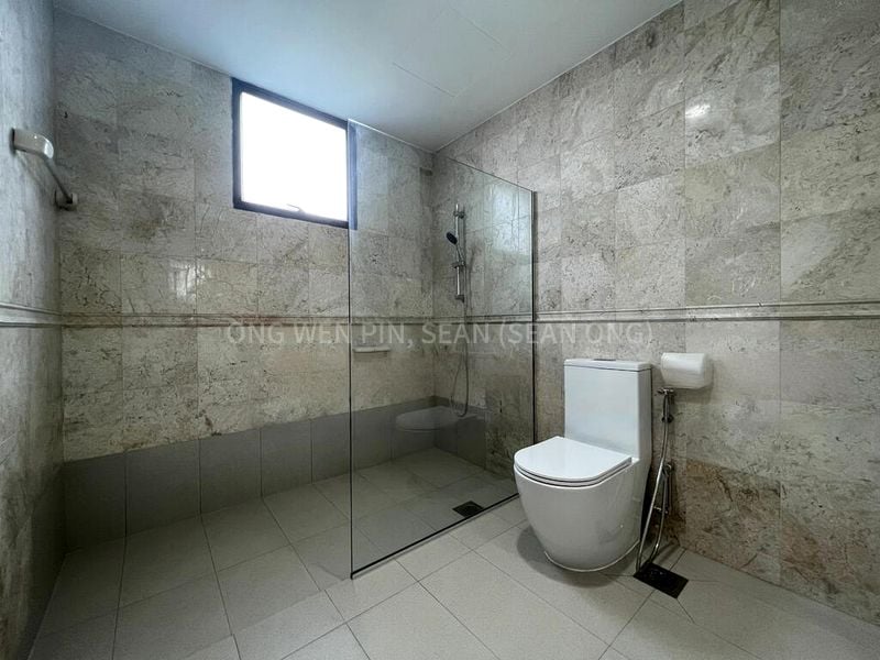 Common Room (Condo) for Rent in  Parc Oasis - Image 8