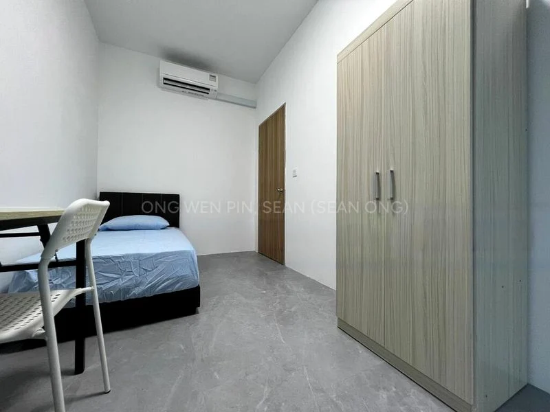 Common Room (Condo) for Rent in  Parc Oasis - Image 13