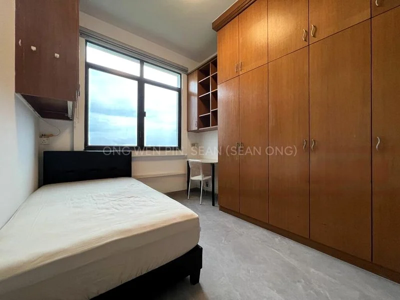 Common Room (Condo) for Rent in  Parc Oasis - Image 1