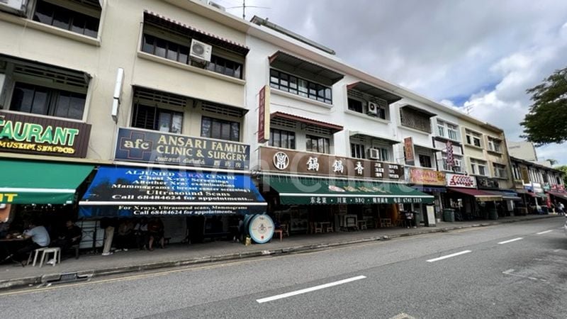 Mall Shop for Rent in Pavilion Square - Image 3