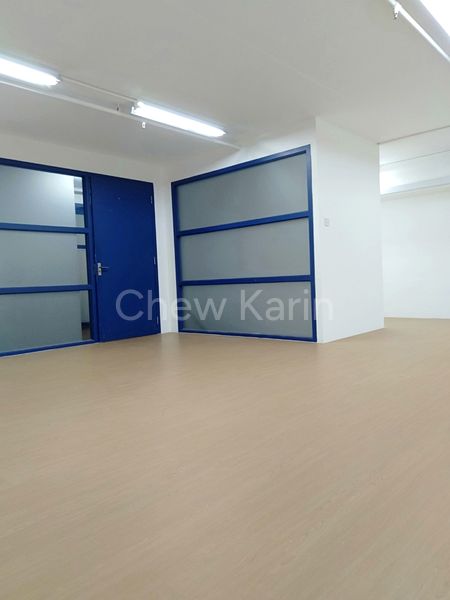 Light Industrial (B1) for Rent in  Heng Loong Building - Image 2