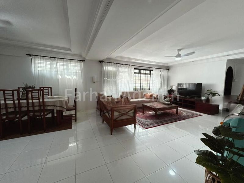 Executive HDB for Sale in  244 Pasir Ris Street 21 - Image 4