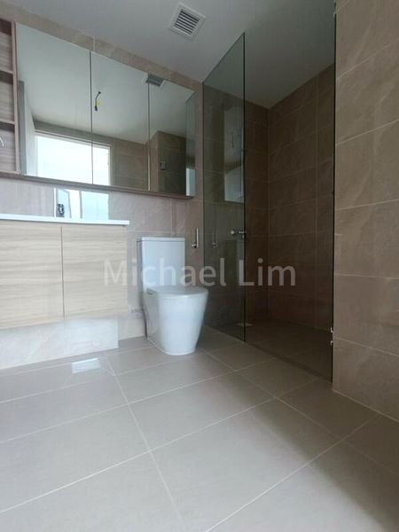 2 Bed Condo for Sale in  Treasure at Tampines - Image 5
