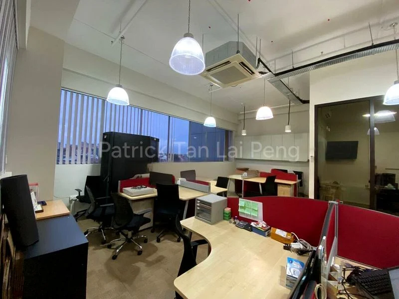 Light Industrial (B1) for Sale: One Pemimpin - Image 8