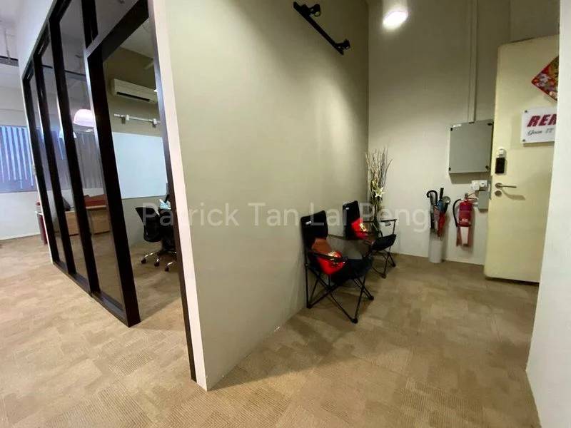 Light Industrial (B1) for Sale: One Pemimpin - Image 6