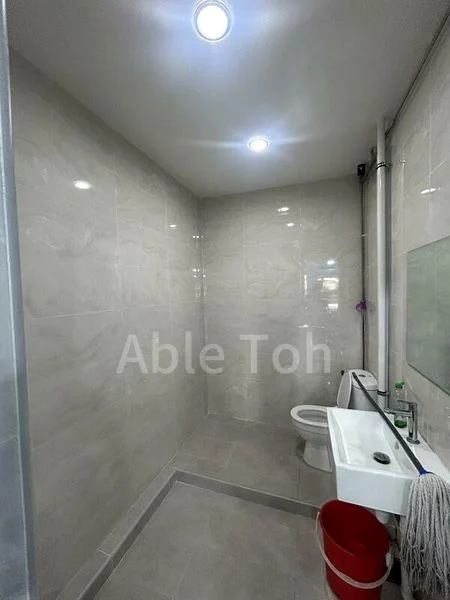 Office for Rent: 682 Race Course Road - Image 6