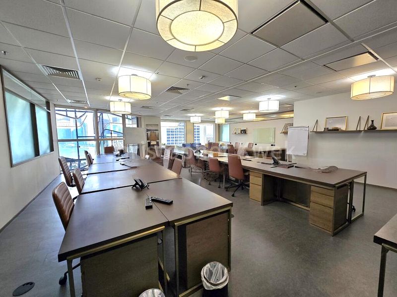 Office for Rent: Centennial Tower - Image 9