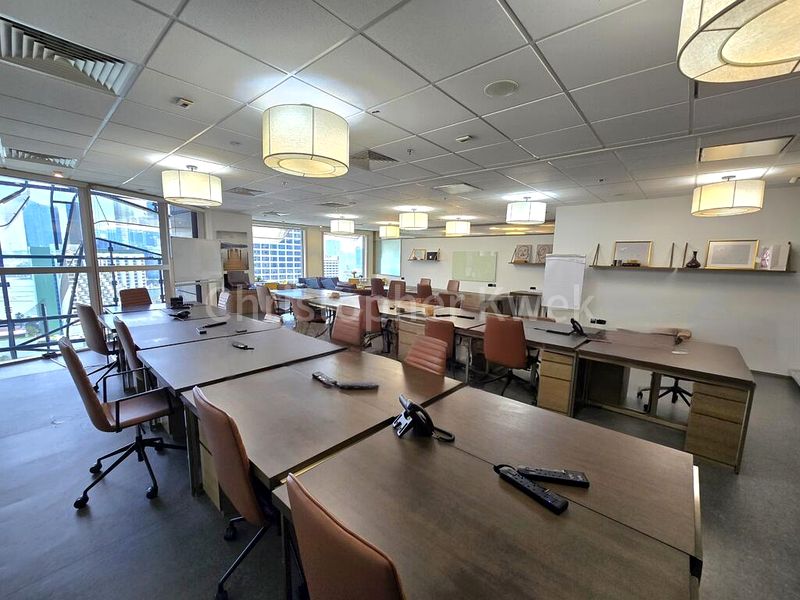 Office for Rent: Centennial Tower - Image 7