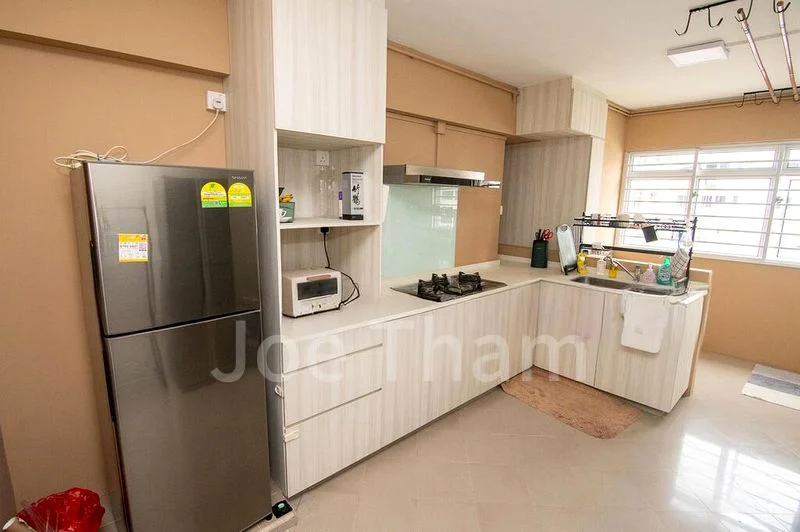 Common Room (HDB) for Rent in  172 Yishun Avenue 7 - Image 3