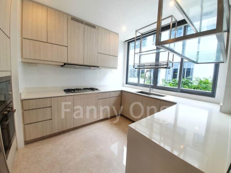 5 Bed Cluster House (Landed) for Rent in  Greenwood Mews - Image 2