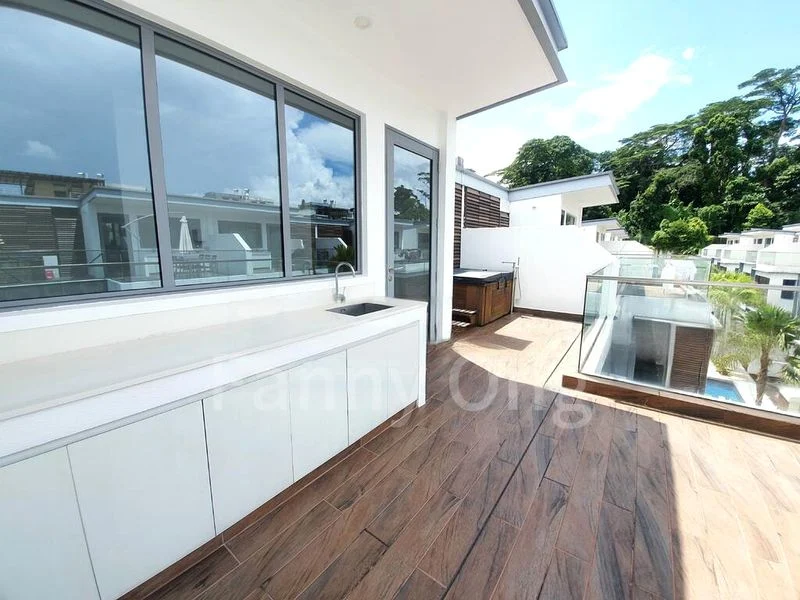 5 Bed Cluster House (Landed) for Rent in  Greenwood Mews - Image 14