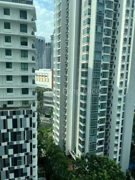 1 Bed Condo for Sale in  The Suites At Central - Image 3