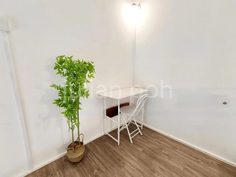 1 Bed Corner Terrace (Landed) for Rent in  Upper Thomson Road - Image 3