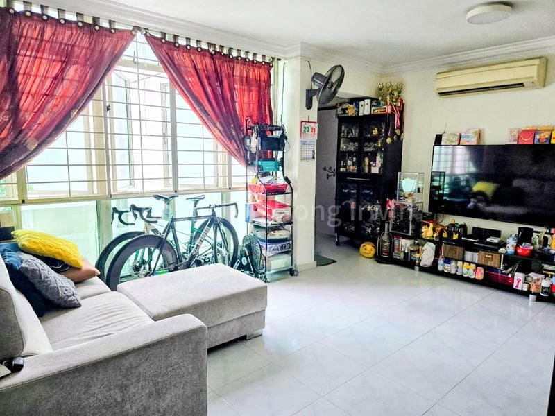 4 Room (4A) HDB for Sale in  104A Edgefield Plains - Image 1