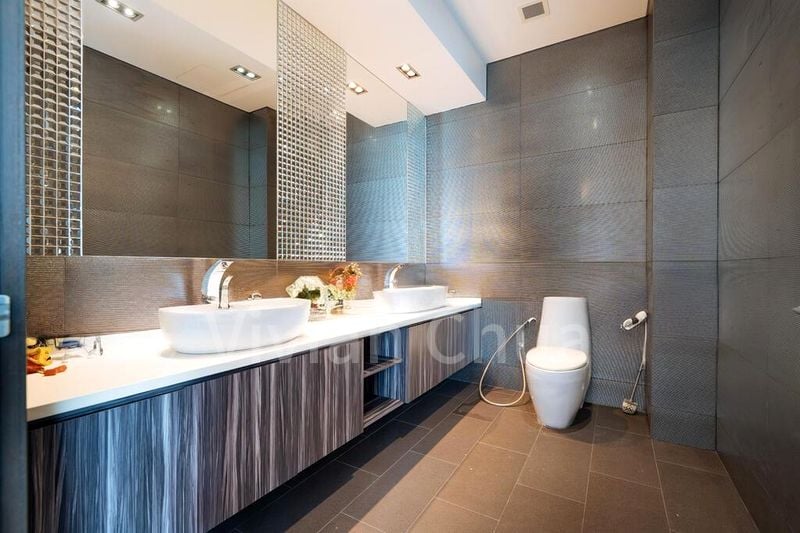 8 Bed Semi-Detached House (Landed) for Sale in  Kindol Gardens - Image 2