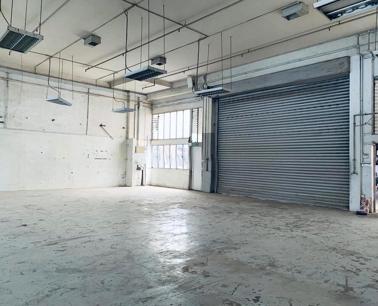 Light Industrial (B1) for Sale: North Link Building - Image 4