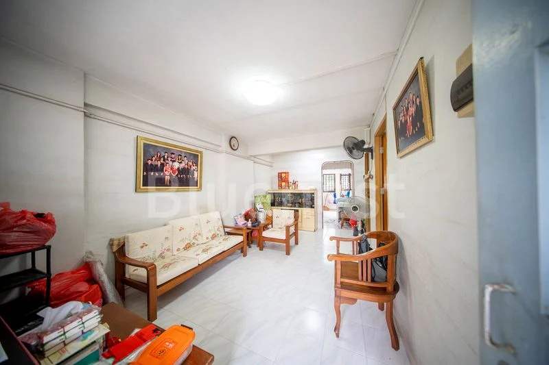 3 Room (3I) HDB for Sale in 98 Whampoa Drive - Image 3