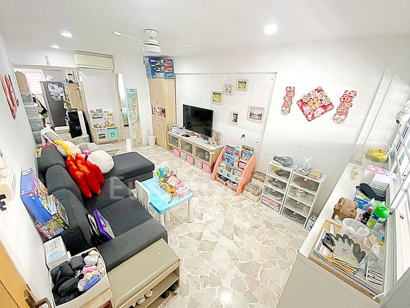 3 Room (3A) HDB for Sale in  208 Tampines Street 21 - Image 2