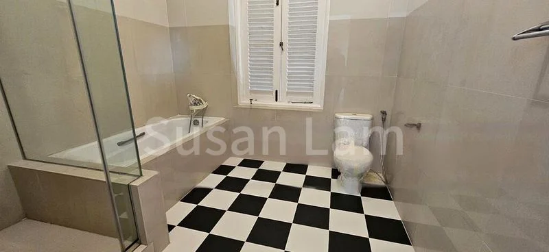6 Bed Bungalow (Landed) for Rent in Mount Pleasant Road - Image 8