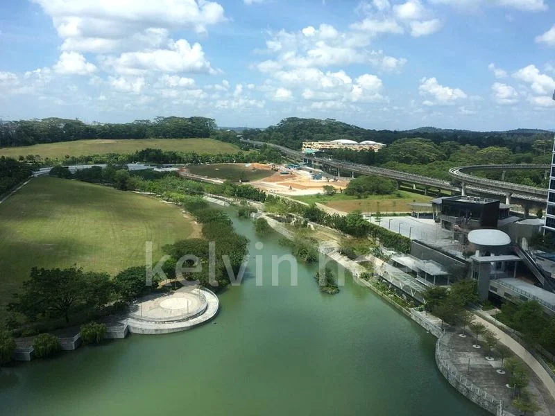 4 Bed Condo for Rent in  Watertown - Image 1