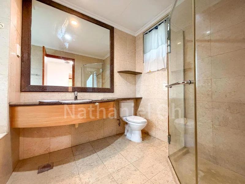 3 Bed Condo for Rent in  Haig Court - Image 10