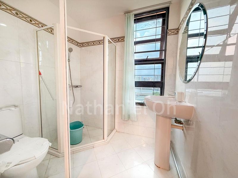 3 Bed Condo for Rent in  Haig Court - Image 14