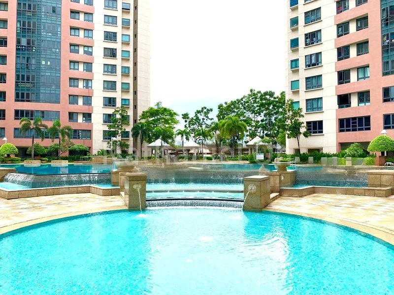 3 Bed Condo for Rent in  Haig Court - Image 5