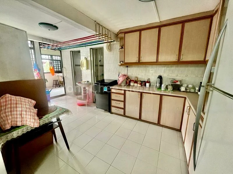 Common Room (HDB) for Rent in  117 Lorong 1 Toa Payoh - Image 6