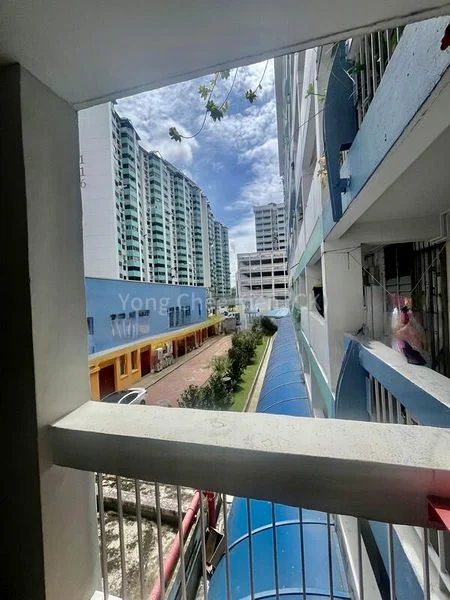 Common Room (HDB) for Rent in  117 Lorong 1 Toa Payoh - Image 5