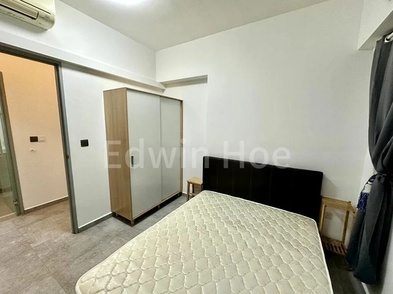 Common Room (HDB) for Rent in  472B Fernvale Street - Image 3