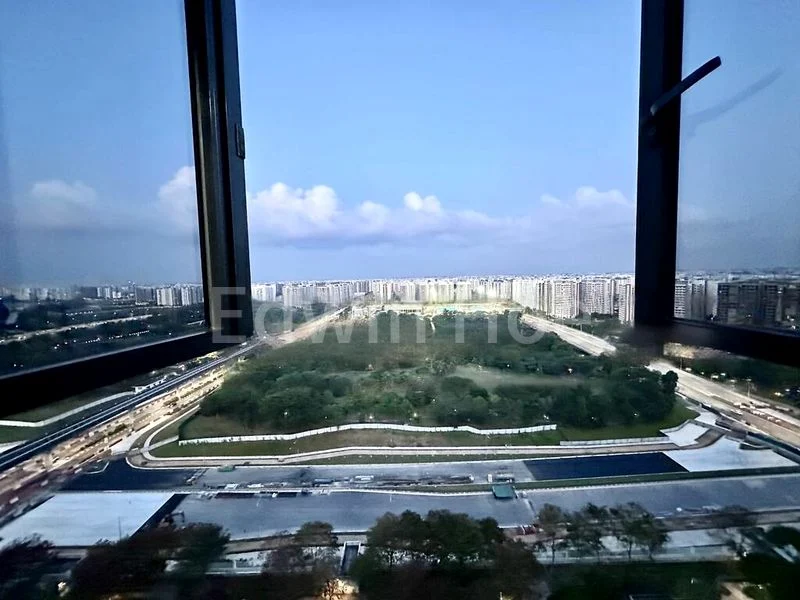 Common Room (HDB) for Rent in  472B Fernvale Street - Image 1