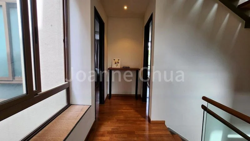 4 Bed Terraced House (Landed) for Sale in  Lakeshore View - Image 8