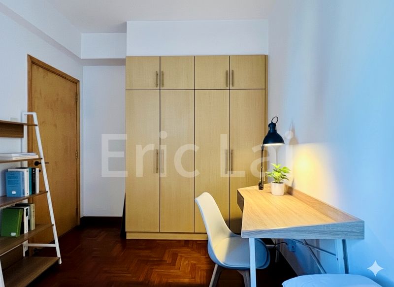 Common Room (Condo) for Rent in  Dunman View - Image 2