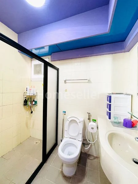 Premium HDB for Sale in 213A Compassvale Lane - Image 9