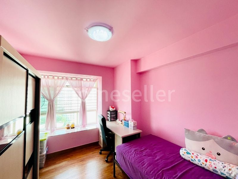 Premium HDB for Sale in 213A Compassvale Lane - Image 5