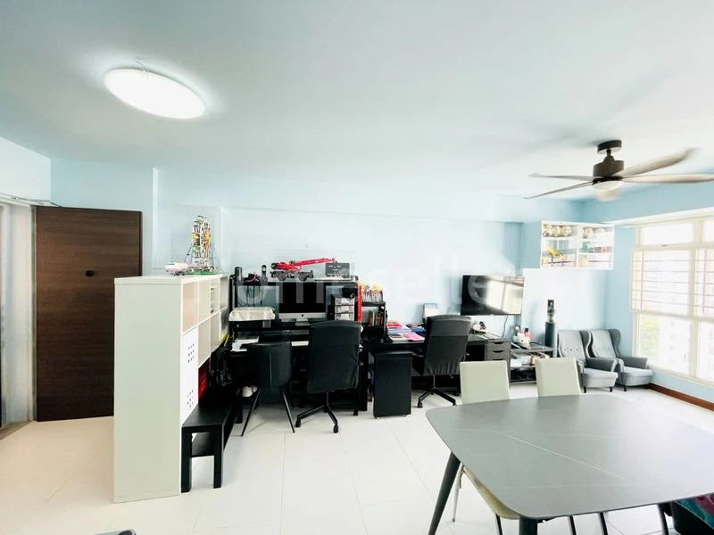 Premium HDB for Sale in 213A Compassvale Lane - Image 3