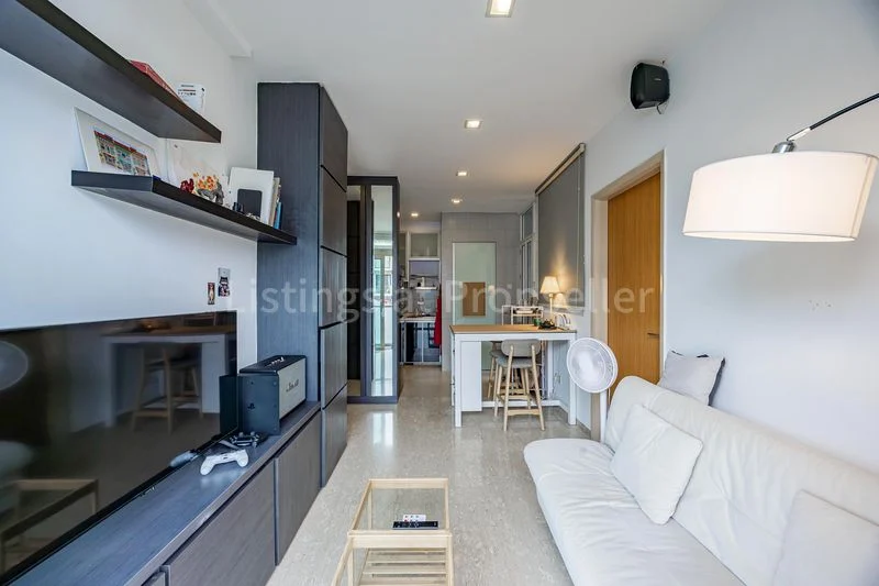 1 Bed Apartment (Condo) for Sale in Carlyx Residence - Image 1