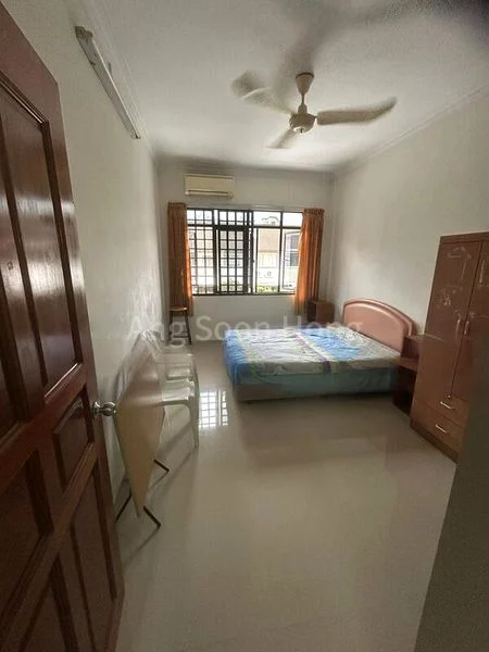 Room (Landed) for Rent in  East Coast Residences - Image 8