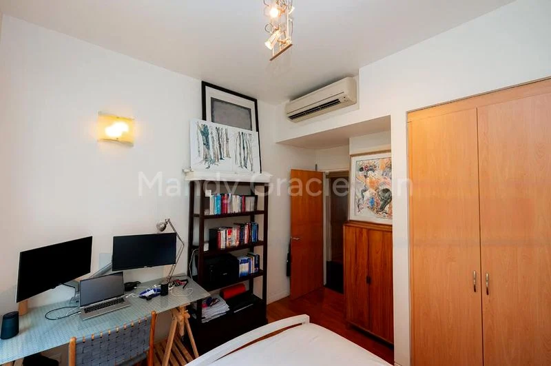 2 Bed Condo for Sale in  The Loft - Image 3