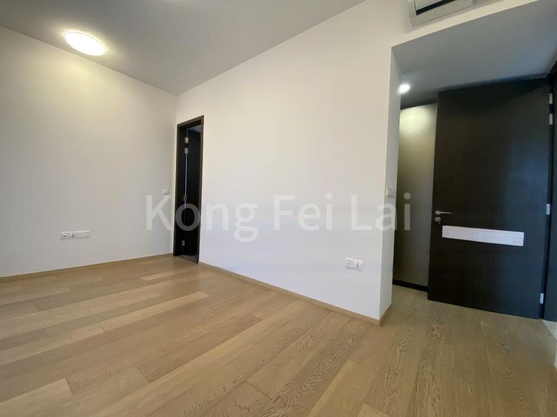 4 Bed Condo for Sale in  Amber 45 - Image 11