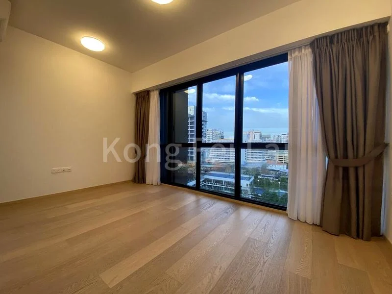 4 Bed Condo for Sale in  Amber 45 - Image 15