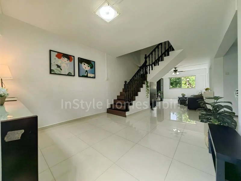 Maisonette HDB for Sale in  101 Pasir Ris Street 12 - Image 15