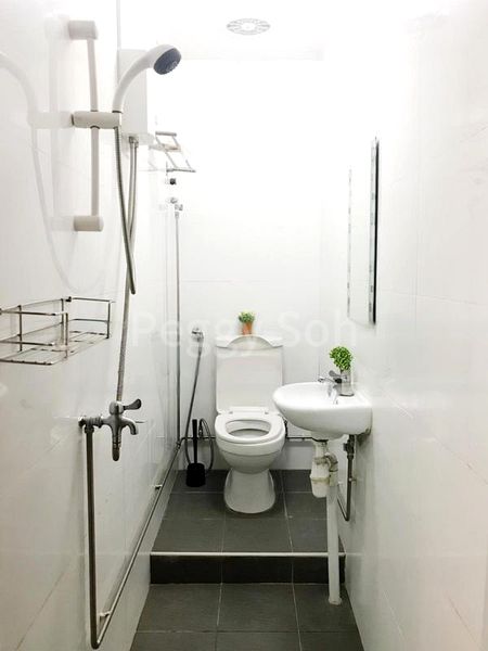 Common Room (Condo) for Rent in  Chun Tin Court - Image 7